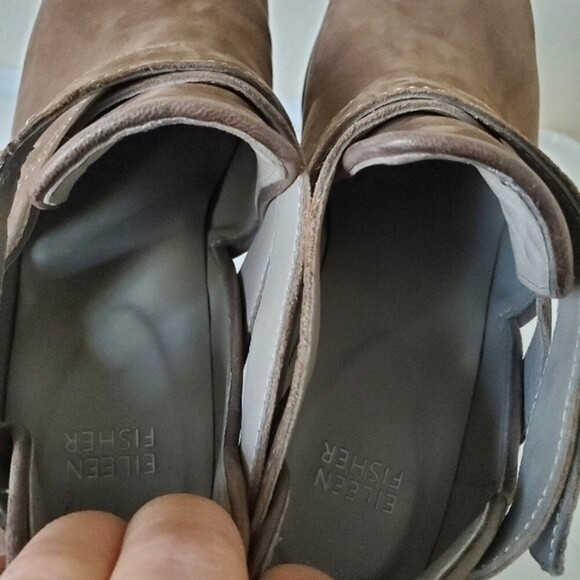 Eileen Fisher Watt Nubuck Bootie Taupe Women's Size 8 - Picture 6 of 13